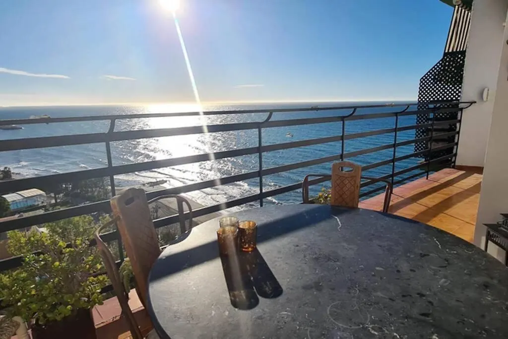 Apartamento Lujoso Y Moderno Vistas Panoramicas Al Mar Marbella Apartment