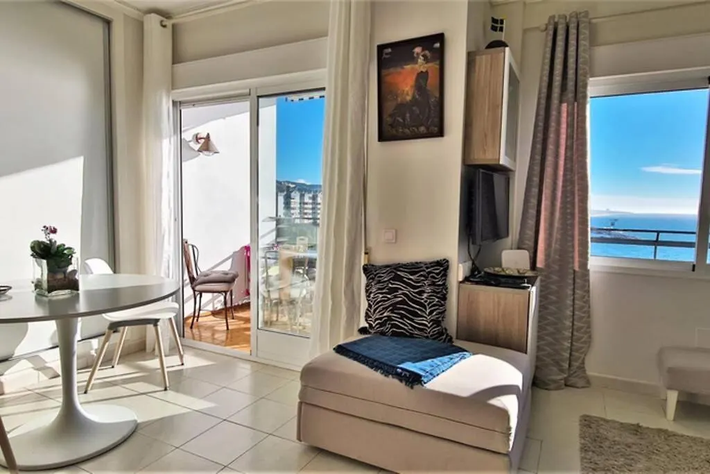Apartamento Lujoso Y Moderno Vistas Panoramicas Al Mar Marbella Spain