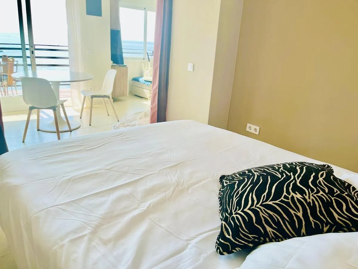 Apartamento Lujoso Y Moderno Vistas Panoramicas Al Mar Marbella Spain