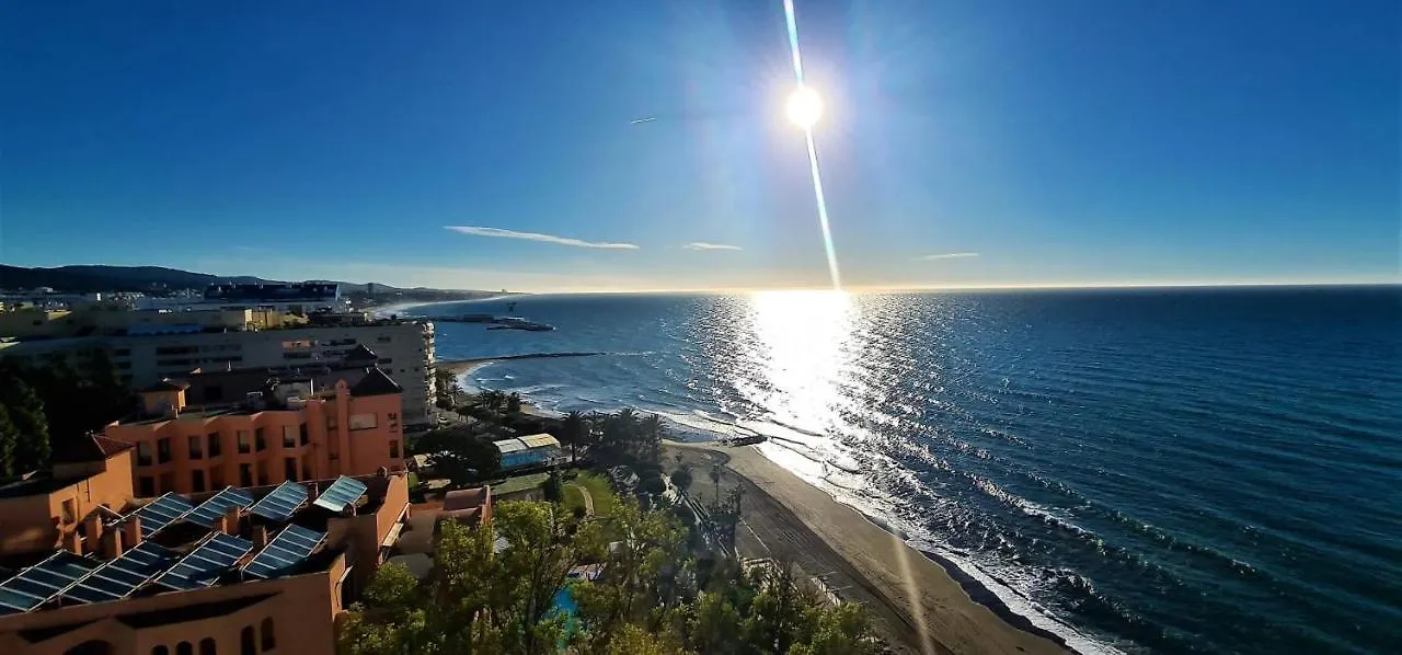 Apartamento Lujoso Y Moderno Vistas Panoramicas Al Mar Apartment Marbella Spain